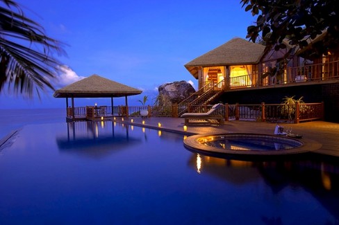 Pool Villa des Fregate Island Resort in den Seychellen
